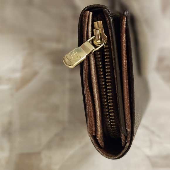 Louis Vuitton Monogram Porte Monnaie Tresor Wallet - Picture 4 of 13